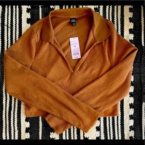 Brown long sleeved crop top 70’s vibes